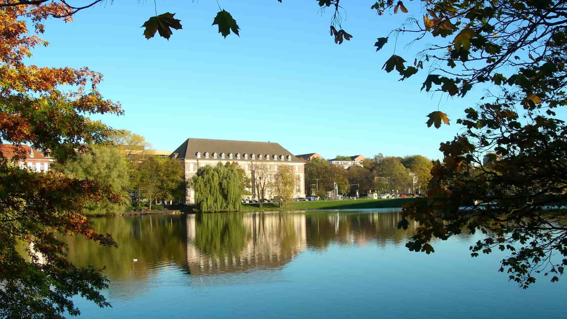 Kiel lighthouse against blue sky.