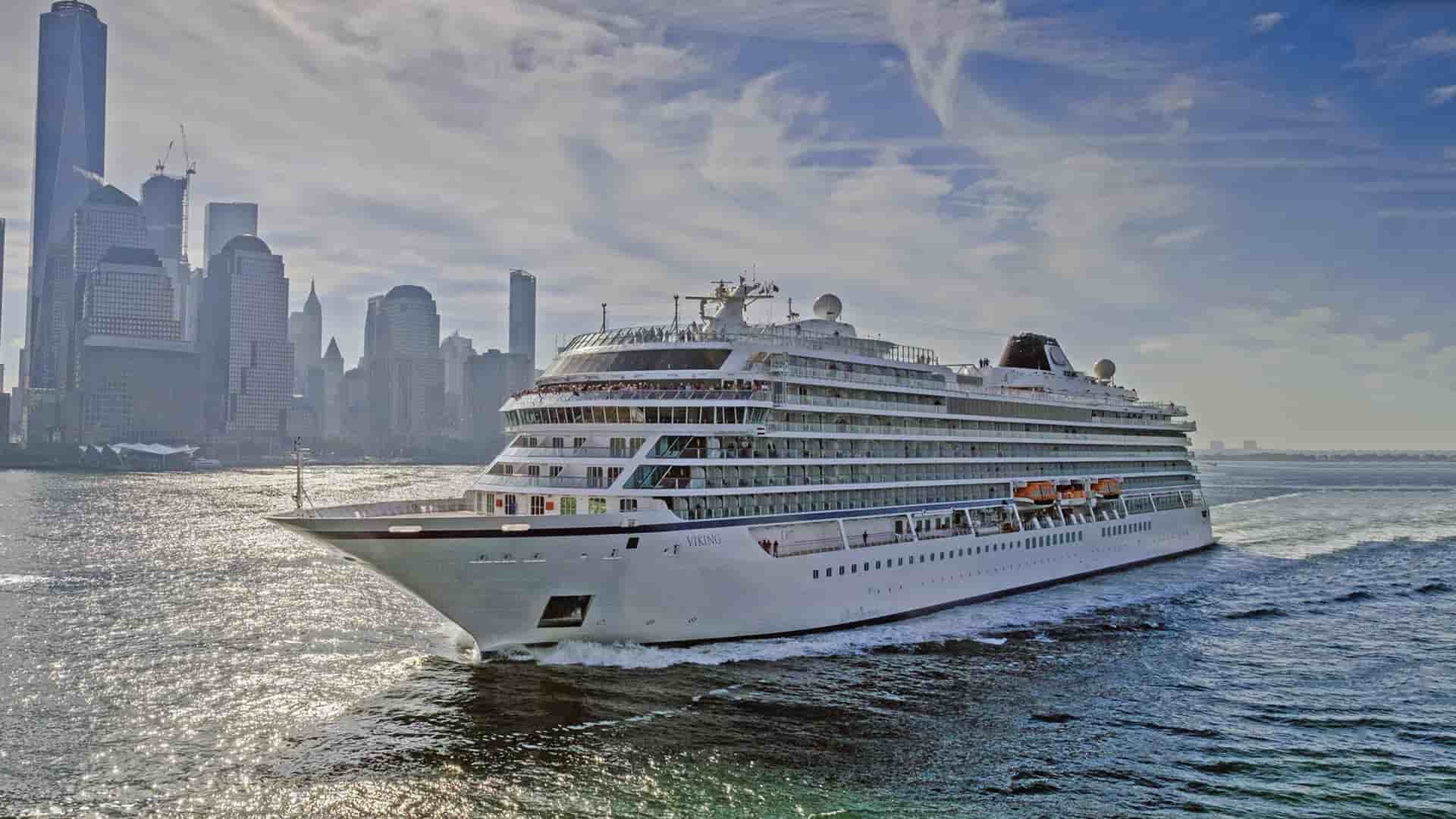 Viking Saturn sailing from New York.