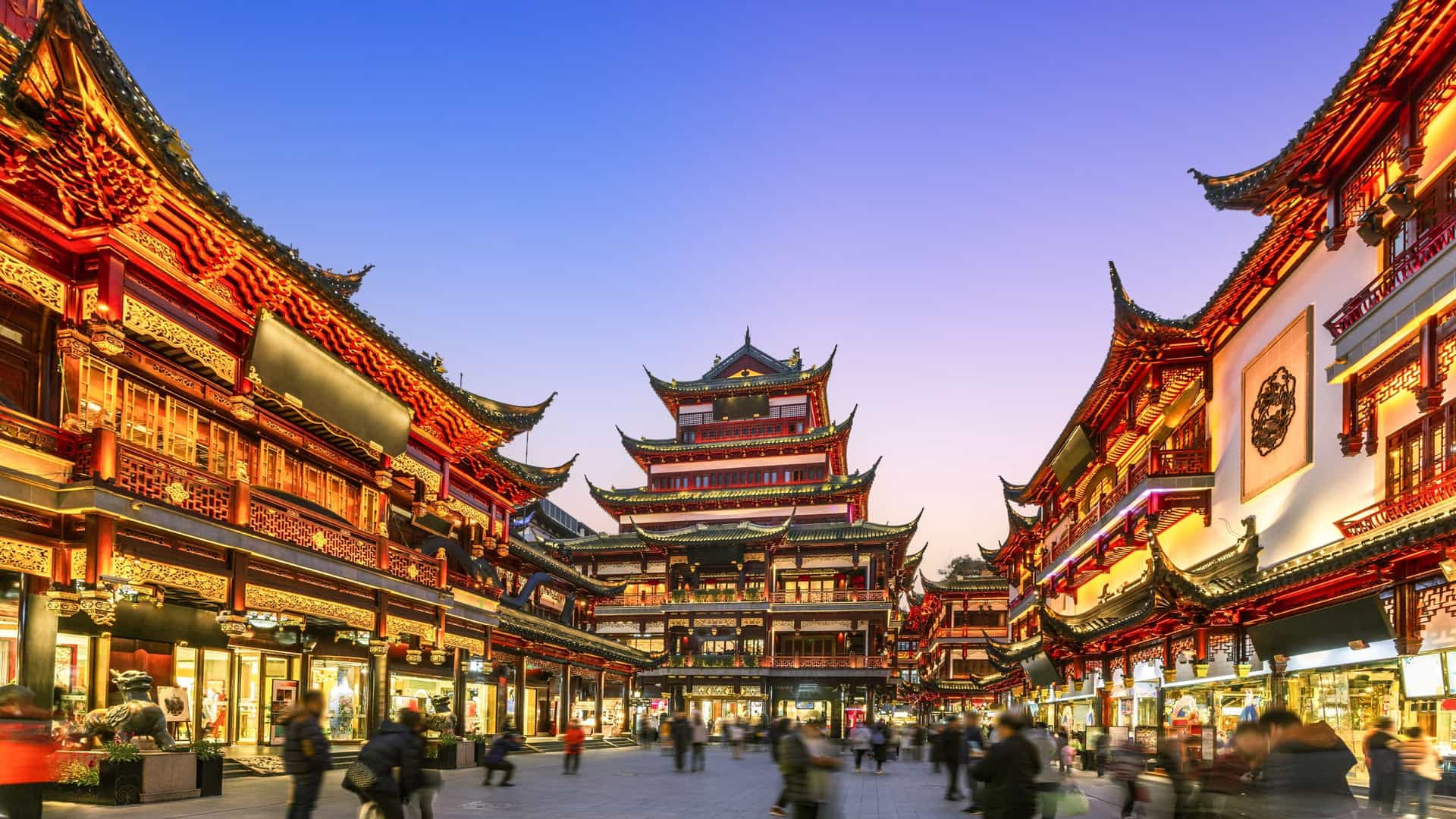 Illuminated Yu Garden, Shanghai: A vibrant cultural shore excursion on a Cunard cruise.