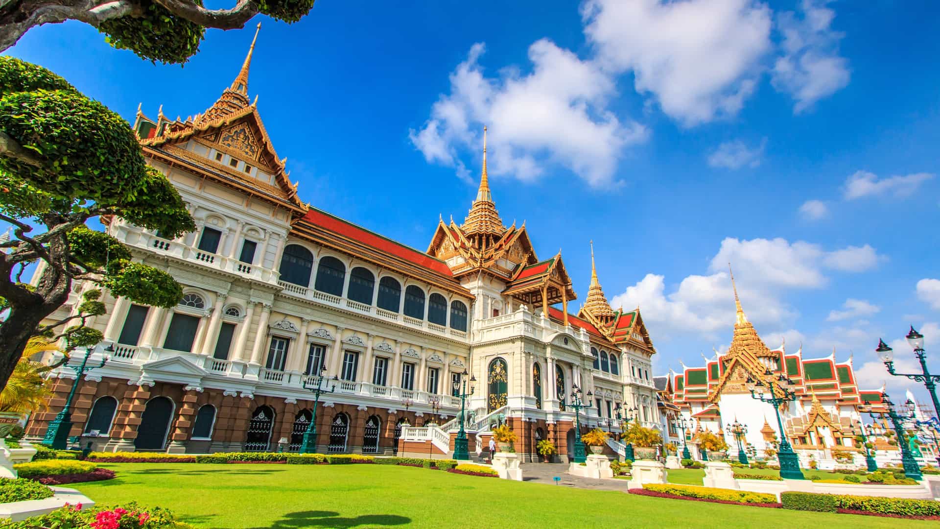 Grand Palace, Bangkok: Stunning Southeast Asia architecture, a Cunard cultural excursion.