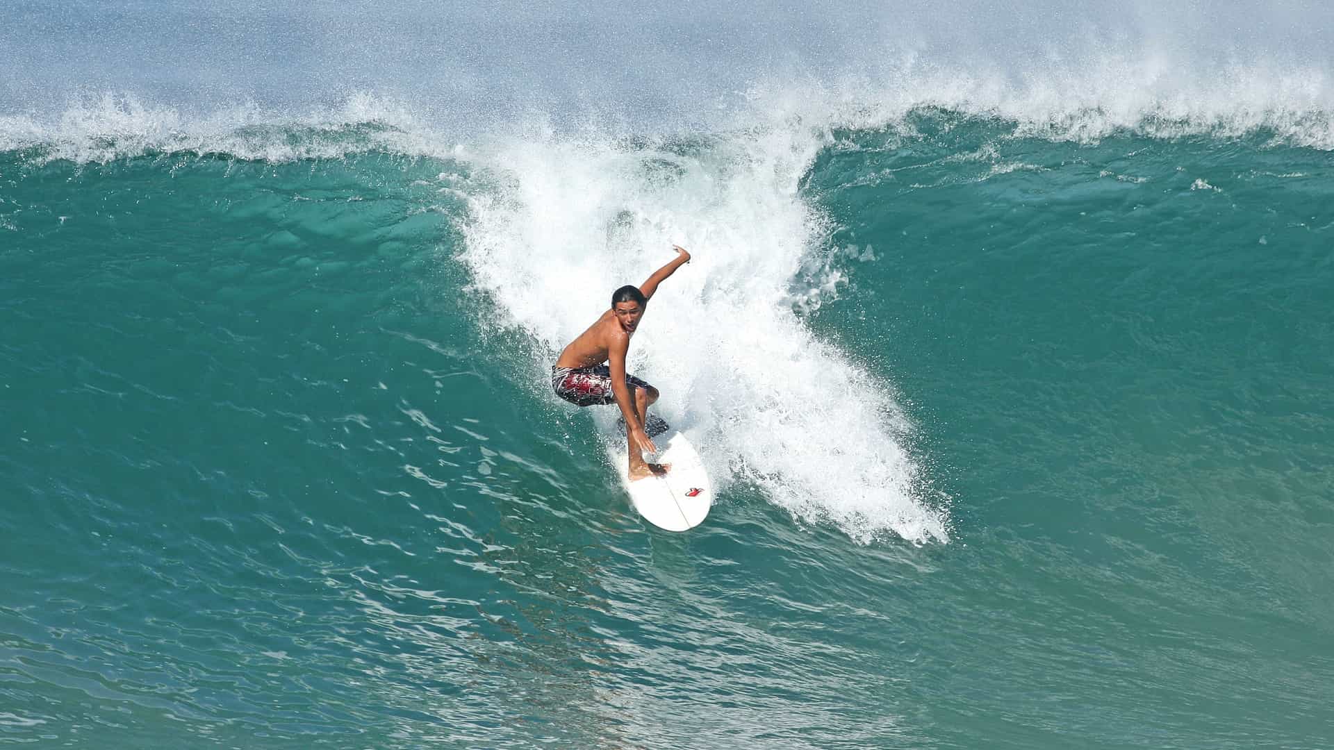Diamond Head crater with Honolulu in distance.