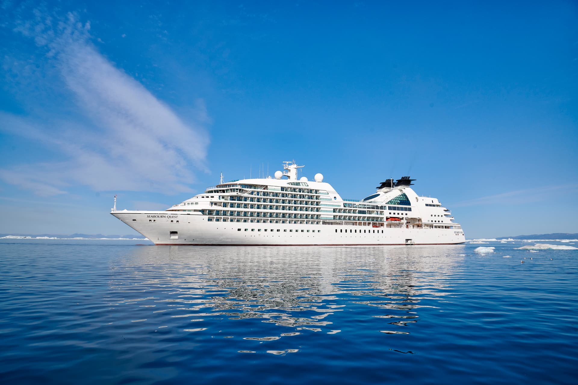Seabourn Quest cruise ship exterior
