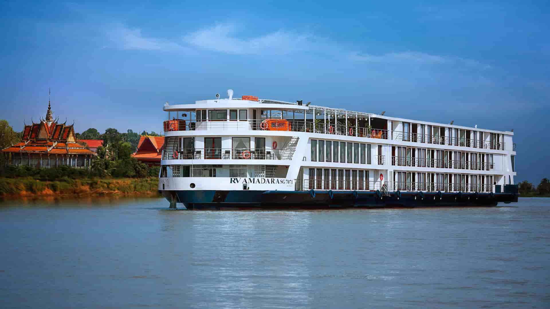 AmaWaterways AmaDara ship exterior.