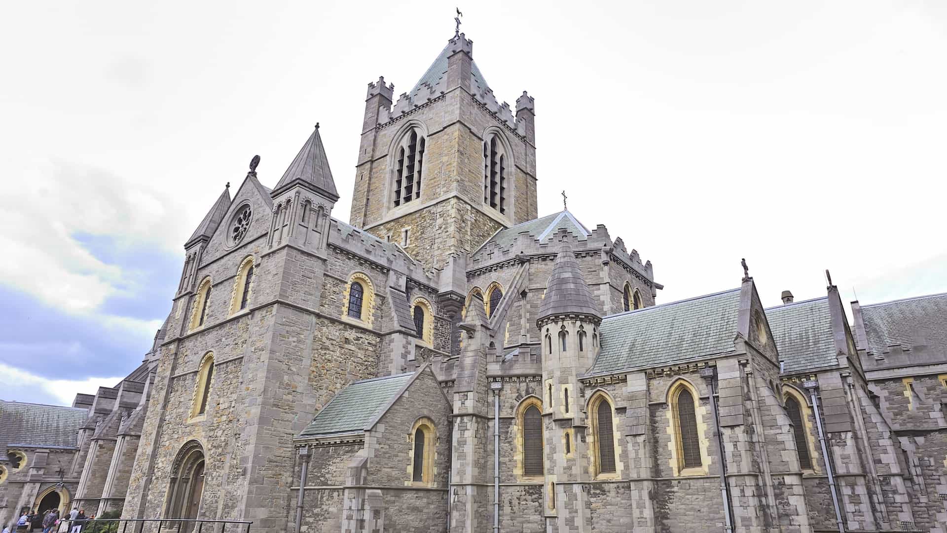 Historic Custom House building along the River Liffey in Dublin, Ireland.