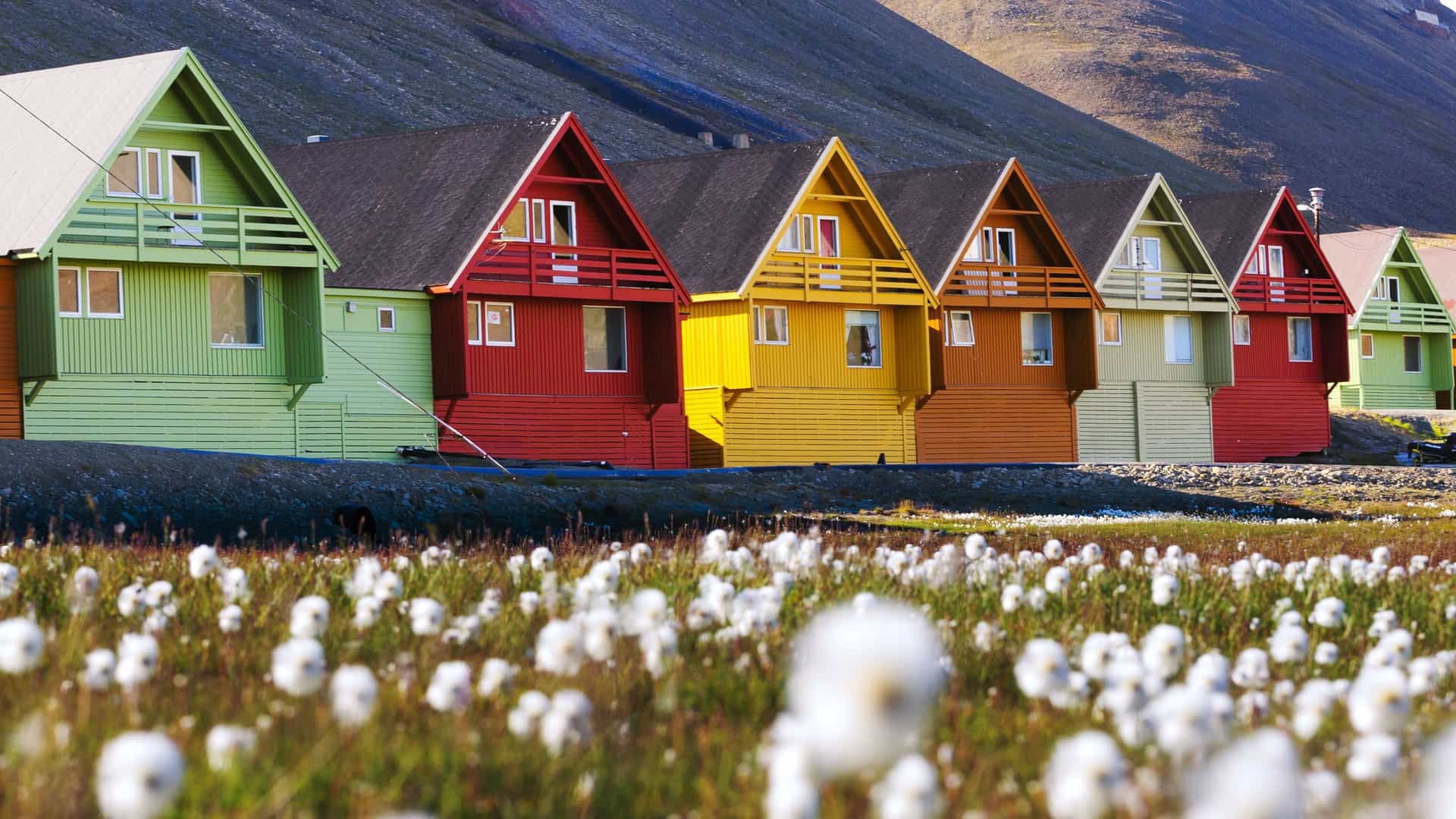 Colorful houses s in Longyearbyen.