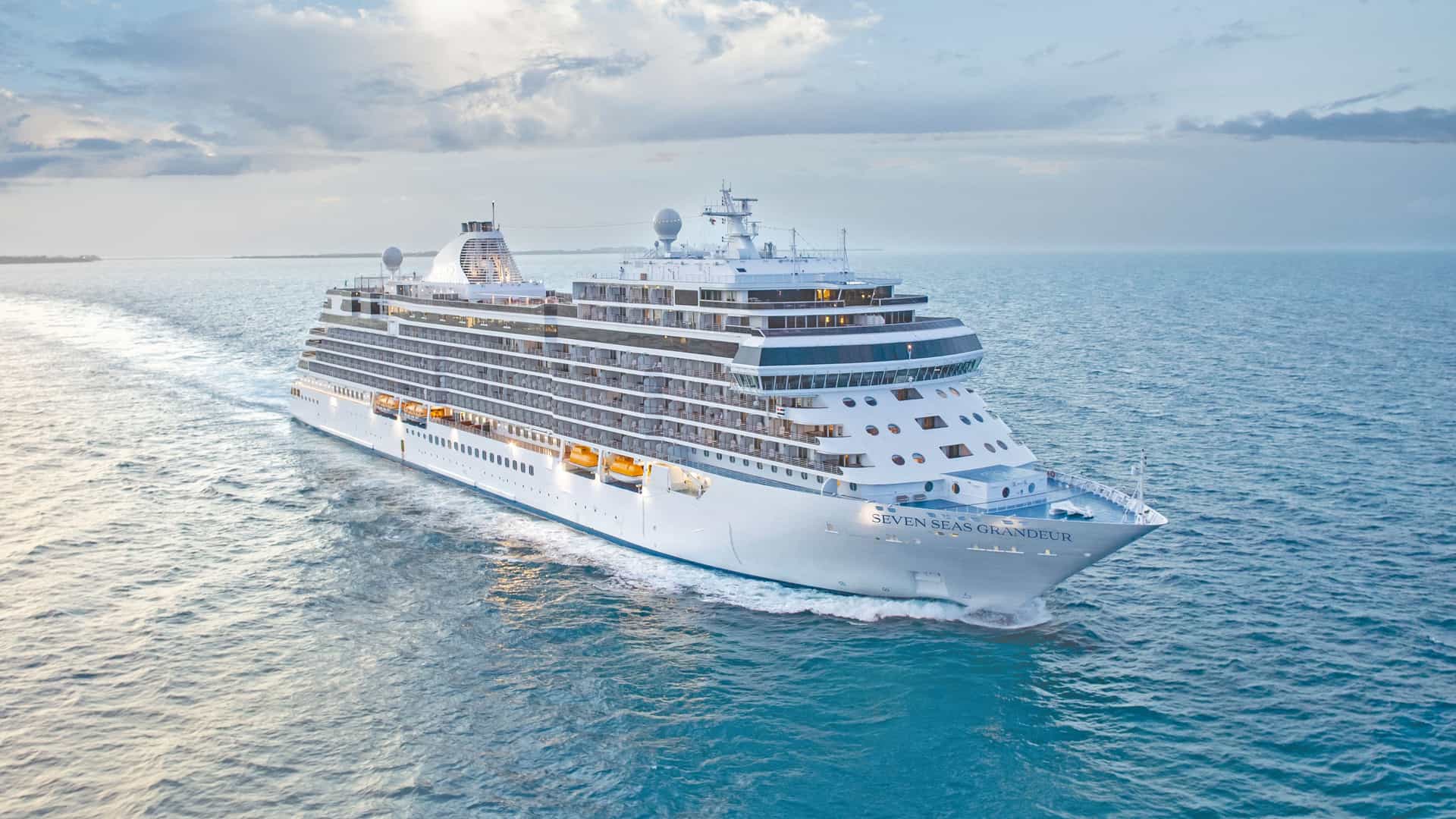 Regent Seven Seas Grandeur cruise ship exterior