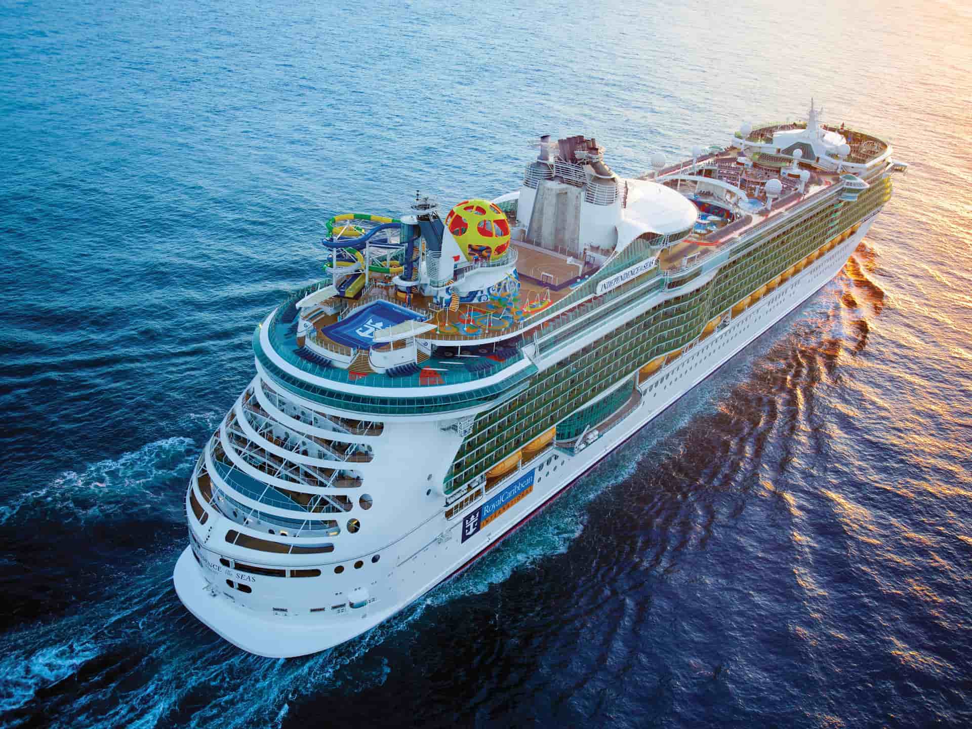 Royal Caribbean Independence of the Seas ship exterior