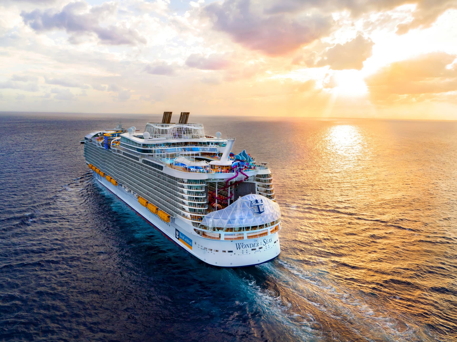 Royal Caribbean Wonder of the Seas ship exterior