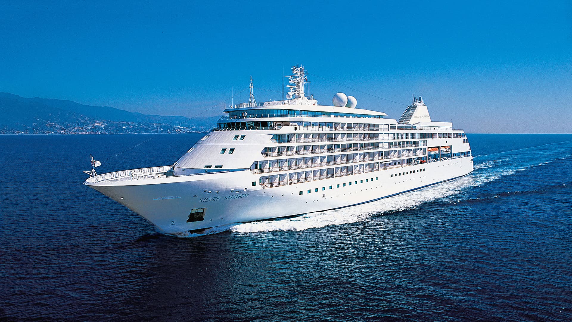 Silversea Cruises Silver Shadow cruise ship exterior
