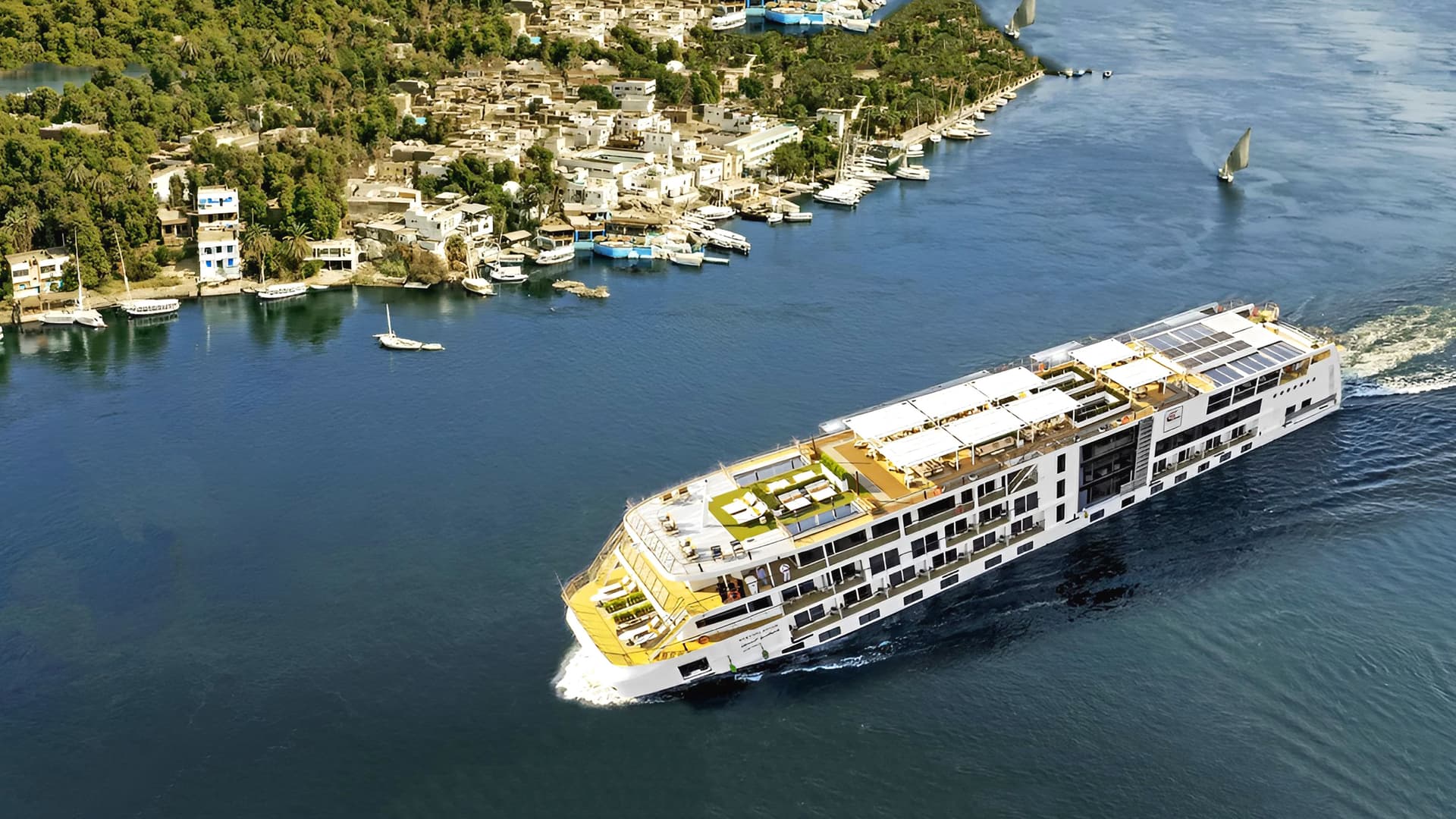 VIking Aton sailing in Egypt.