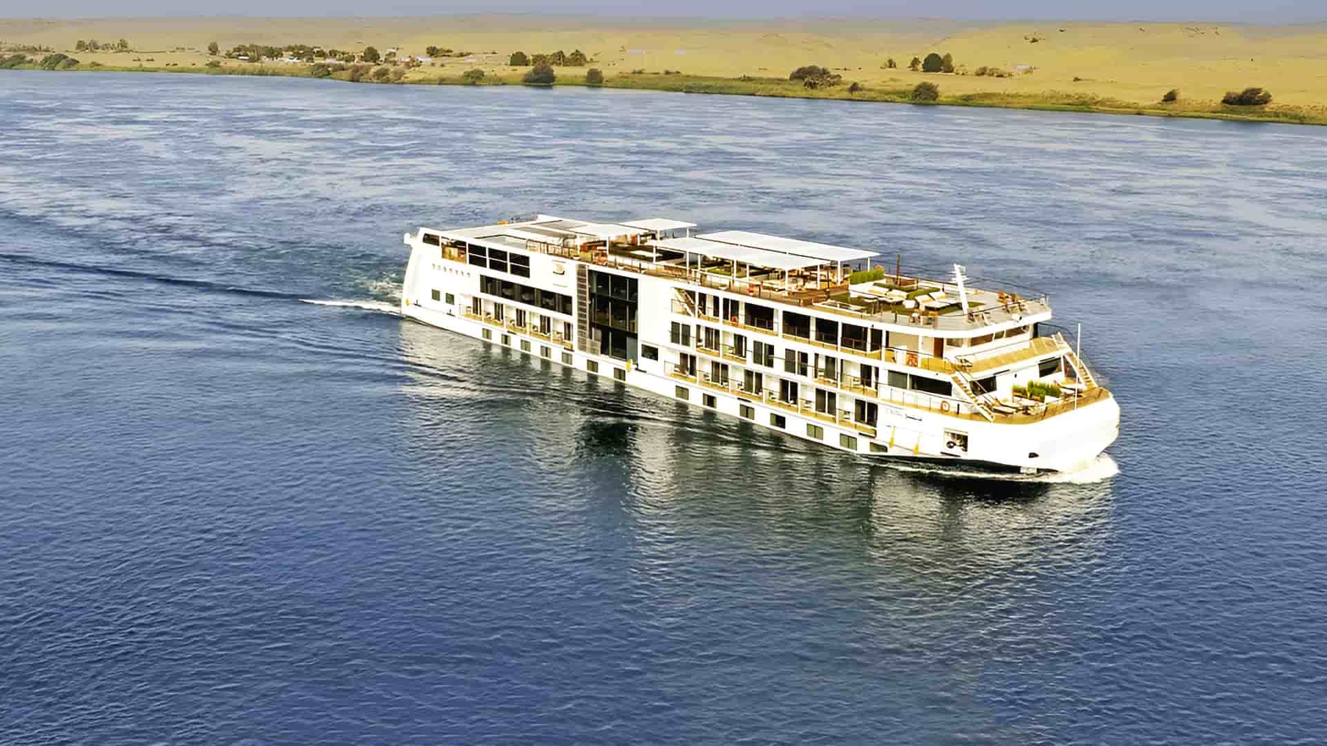 Viking Sekhmet sailing the Nile River.