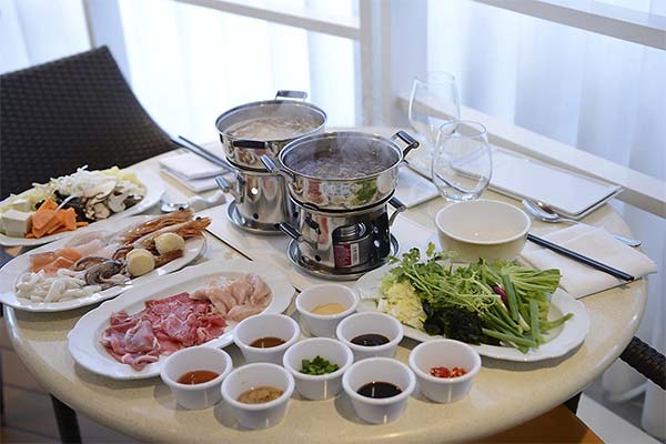 Hot Pot At Solarium Bistro