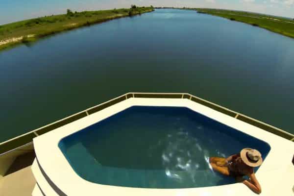 Plunge Pool