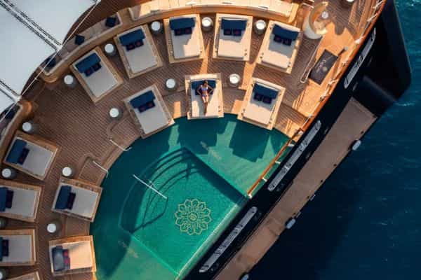 Astern Pool and Bar