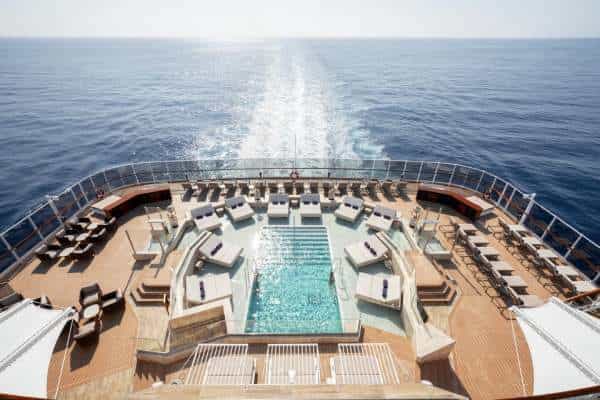 Atoll Pool and Bar