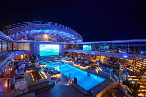The Conservatory Pool and Bar
