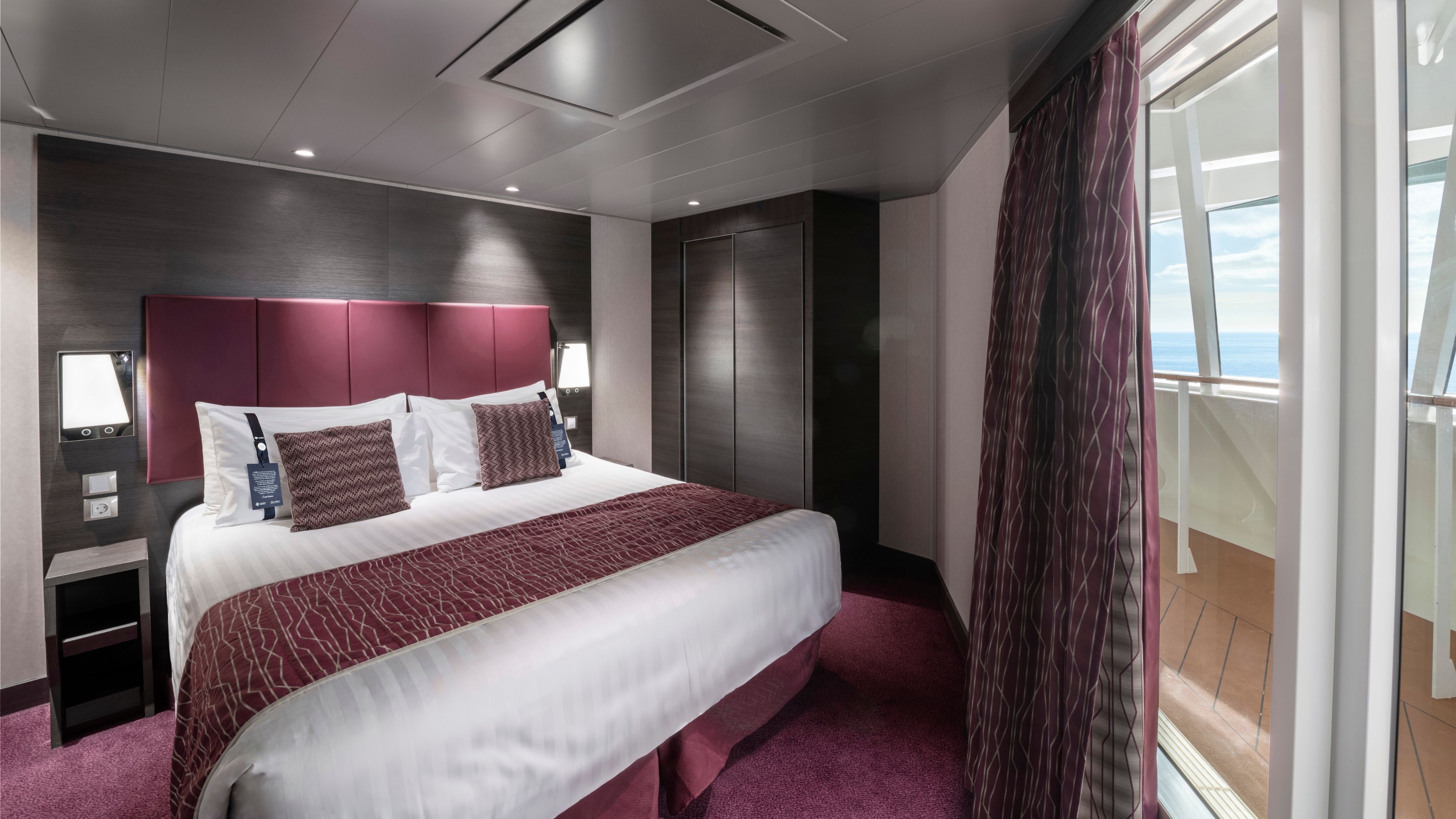 MSC Yacht Club Duplex Suite with whirlpool bath