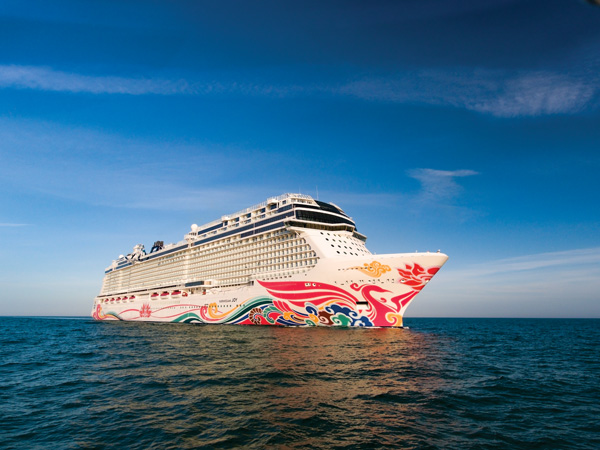 Footloose to Headline Norwegian Joy Entertainment Lineup