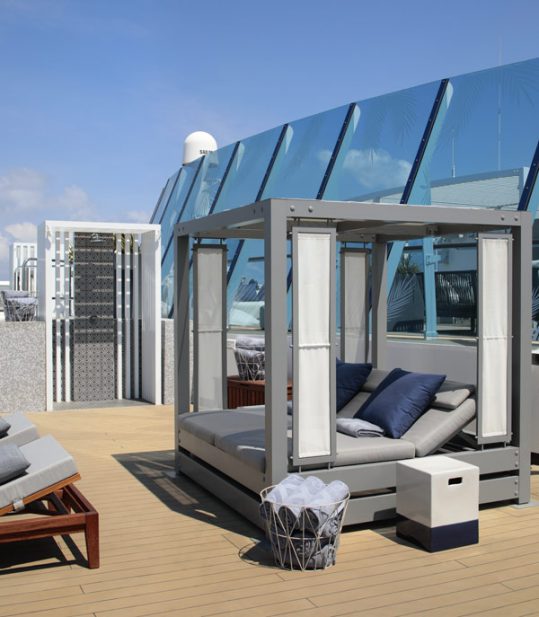 The Retreat Sundeck on Summit